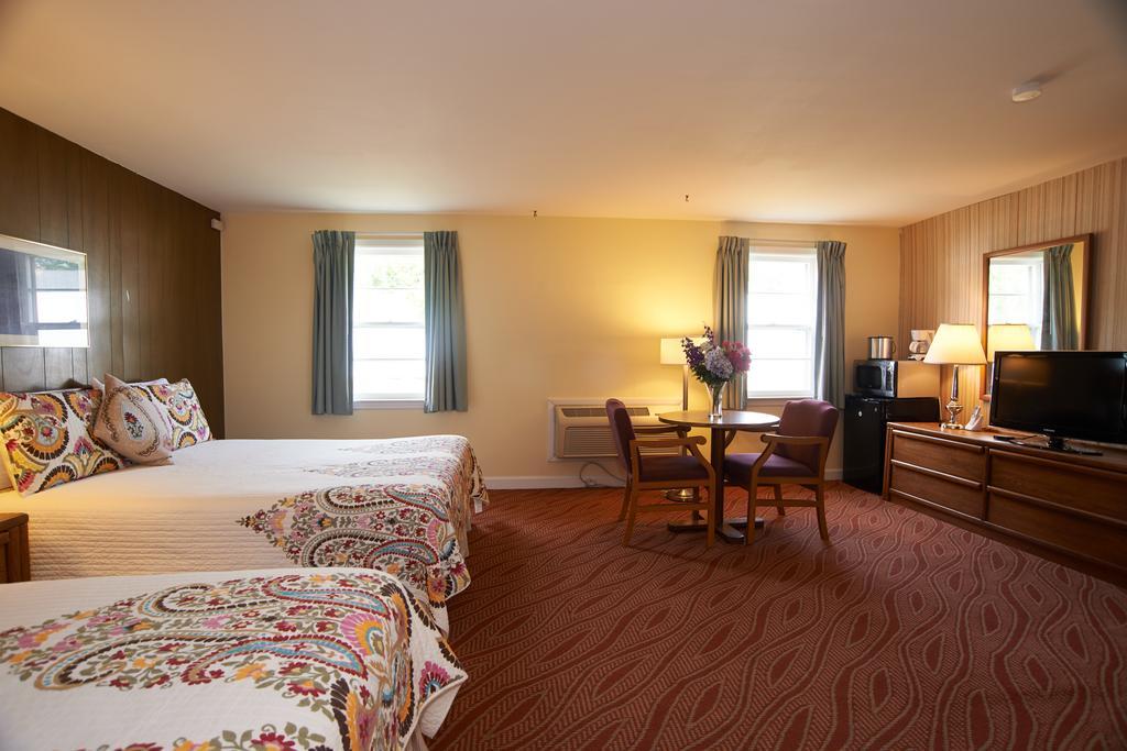 Clinton Motel Екстер'єр фото