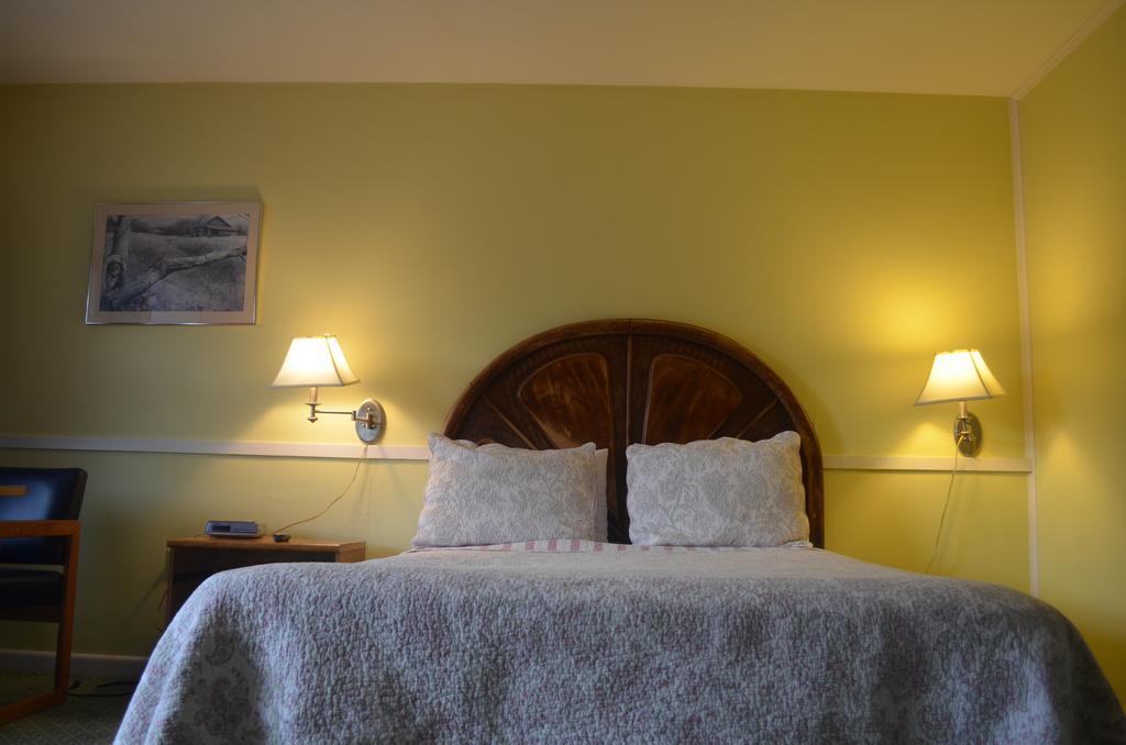Clinton Motel Екстер'єр фото