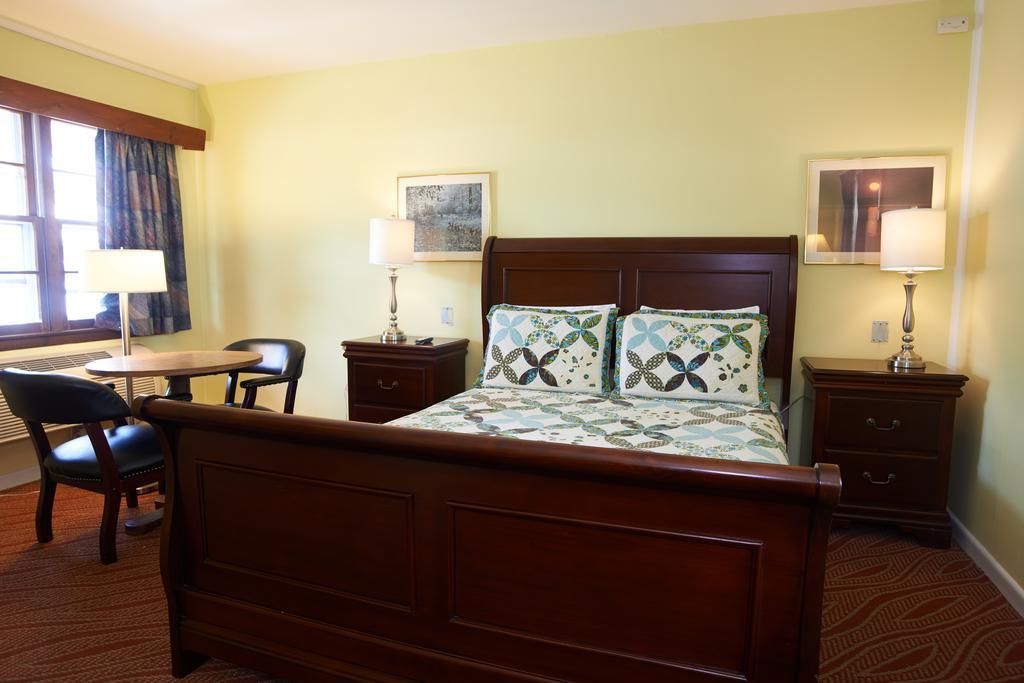 Clinton Motel Екстер'єр фото