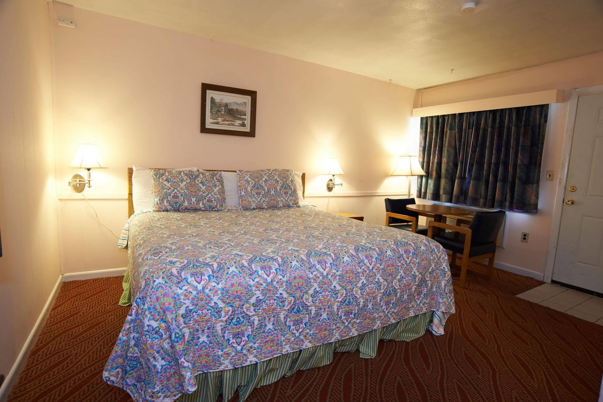 Clinton Motel Екстер'єр фото